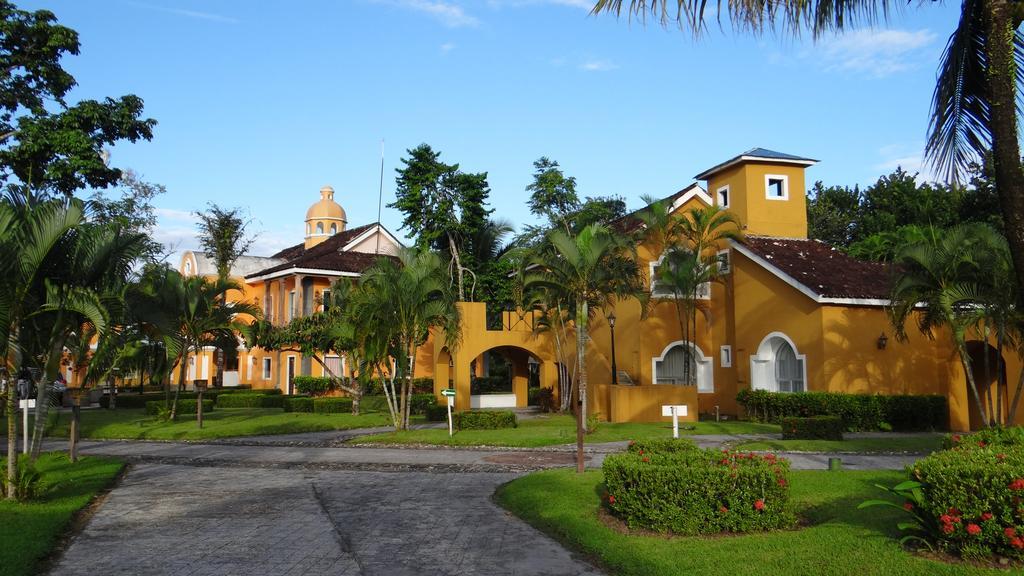 Amatique Bay Hotel Puerto Barrios Buitenkant foto
